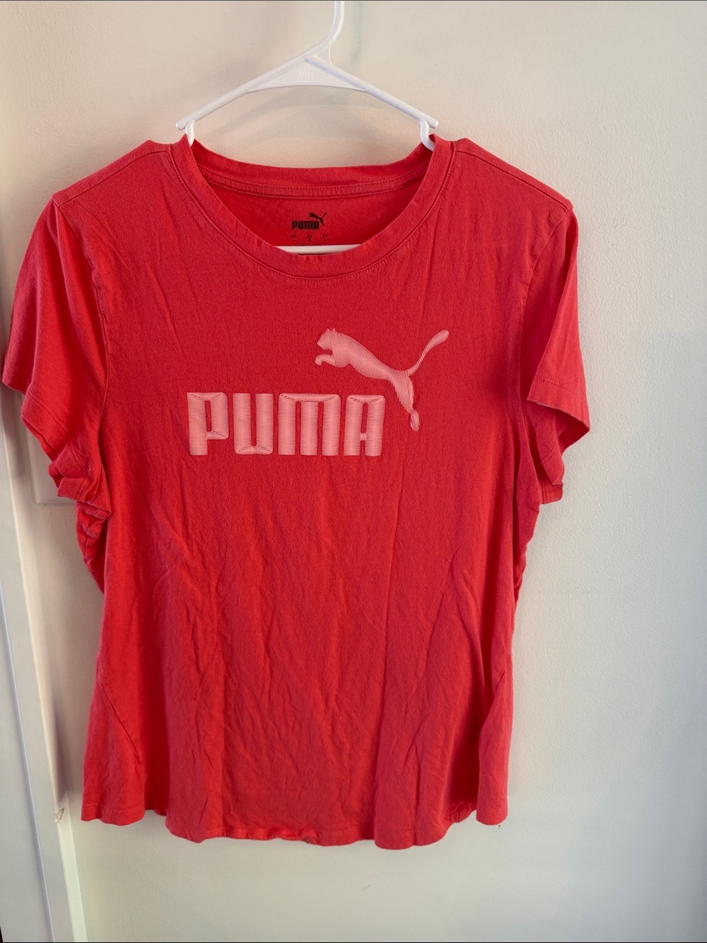 Puma Pink Short Sleeve Logo Tee Womens Large 👚